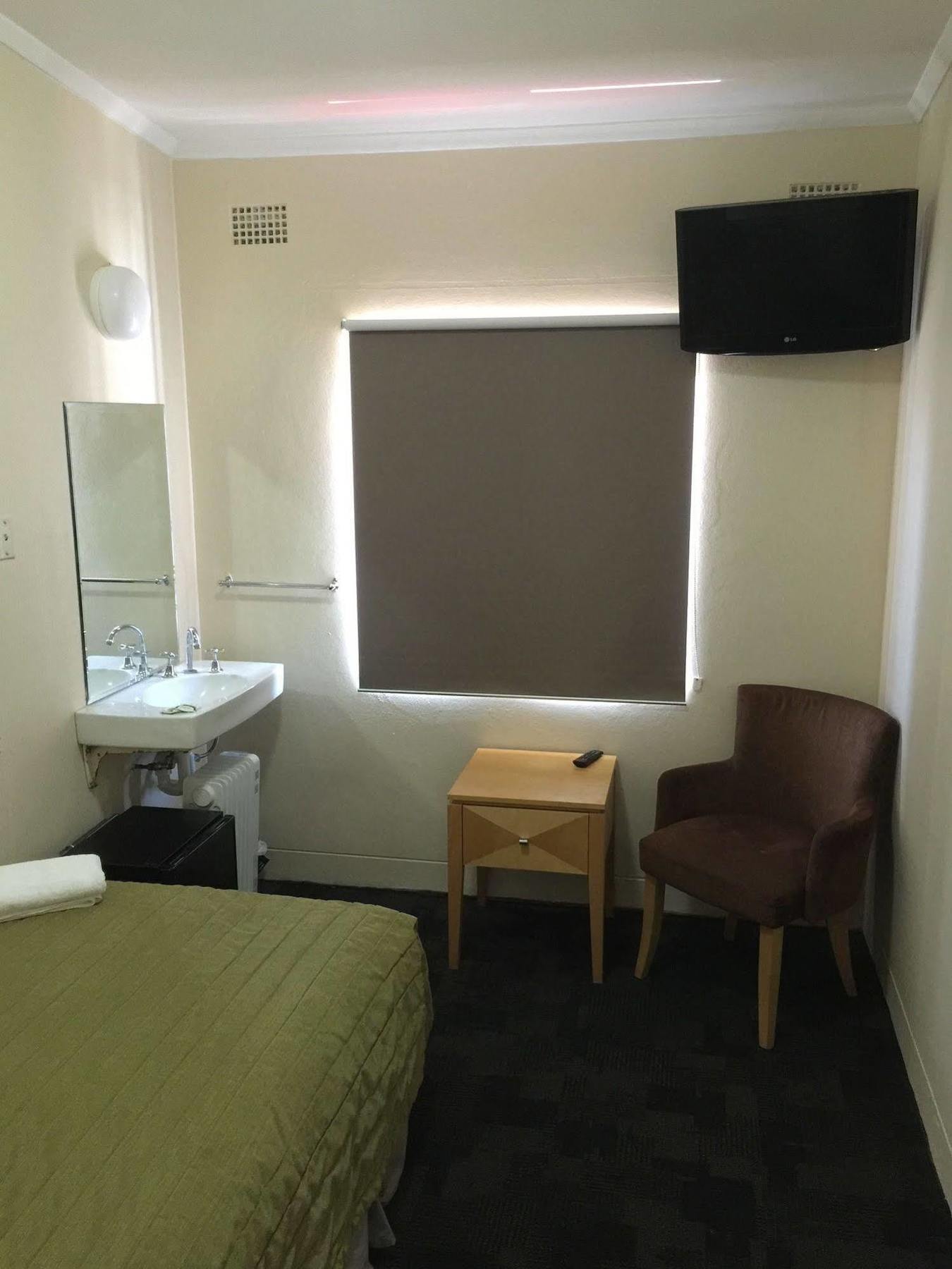 Shortland Budget Accommodation Jesmond Экстерьер фото