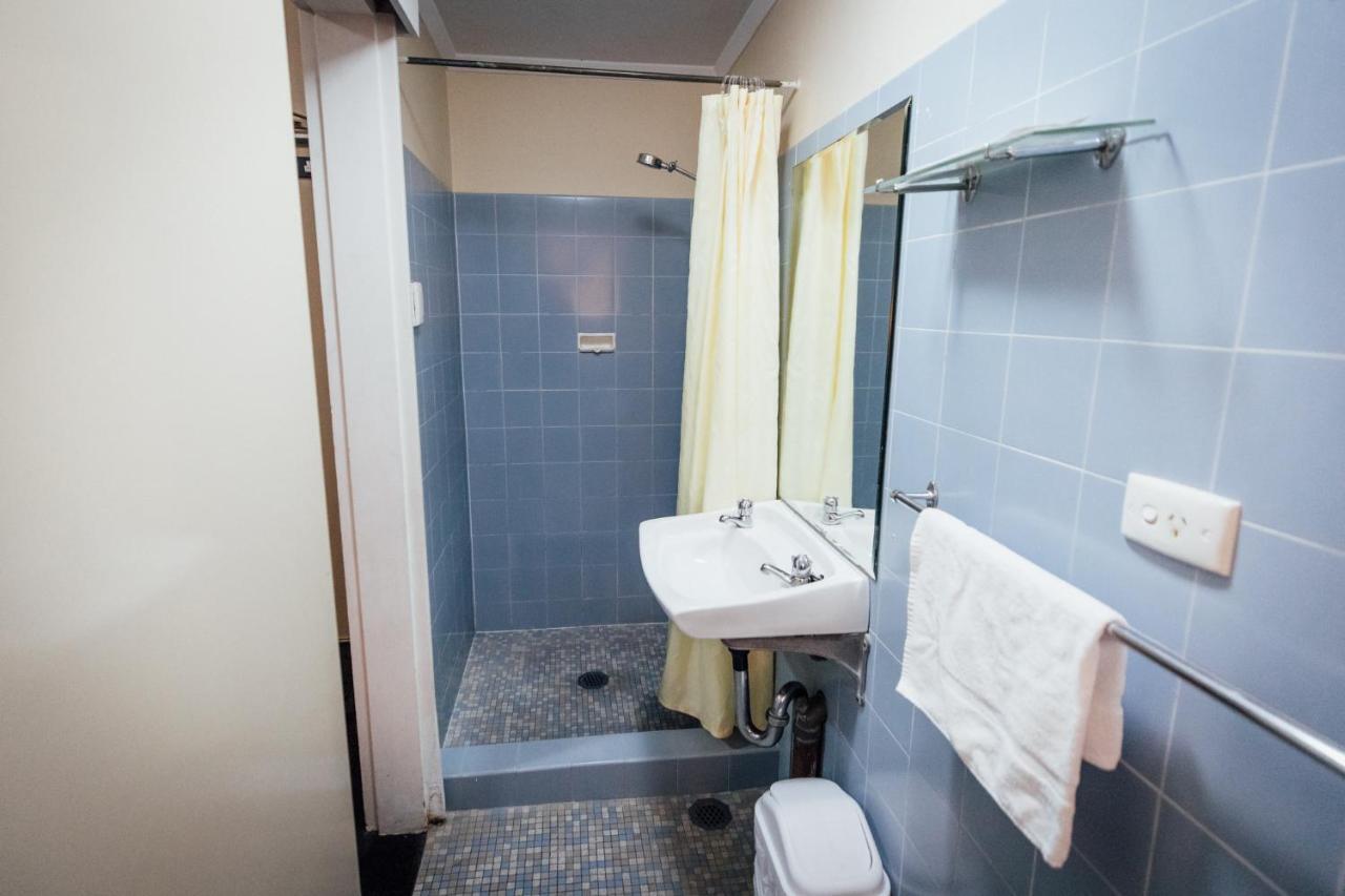 Shortland Budget Accommodation Jesmond Экстерьер фото